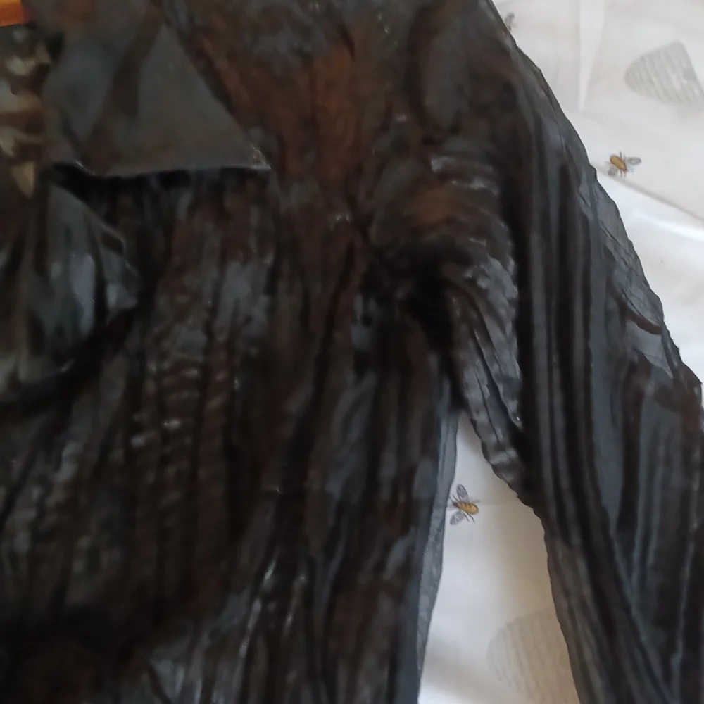 Black sheer evening top - Picture 6 of 11